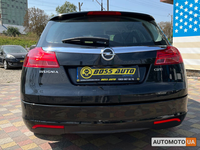 Черный Опель Инсигния, объемом двигателя 2 л и пробегом 237 тыс. км за 8700 $, фото 4 на Automoto.ua