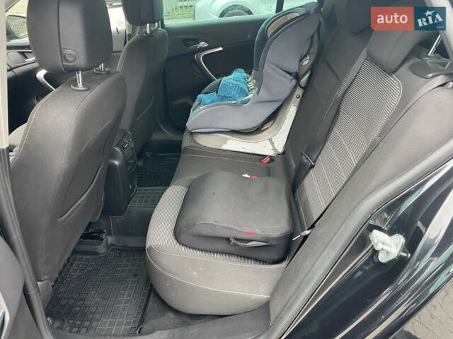 Черный Опель Инсигния, объемом двигателя 2 л и пробегом 180 тыс. км за 9400 $, фото 101 на Automoto.ua