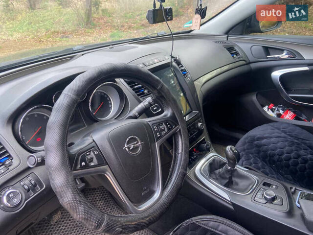 Черный Опель Инсигния, объемом двигателя 2 л и пробегом 270 тыс. км за 8800 $, фото 10 на Automoto.ua