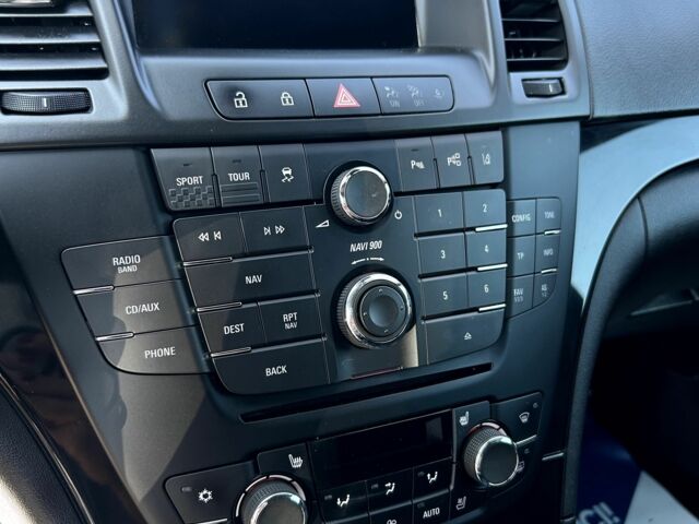 Черный Опель Инсигния, объемом двигателя 2 л и пробегом 211 тыс. км за 10400 $, фото 22 на Automoto.ua