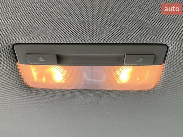 Чорний Опель Інсігнія, об'ємом двигуна 1.96 л та пробігом 244 тис. км за 8100 $, фото 13 на Automoto.ua