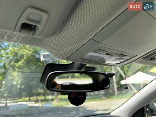 Черный Опель Инсигния, объемом двигателя 2 л и пробегом 340 тыс. км за 7950 $, фото 9 на Automoto.ua