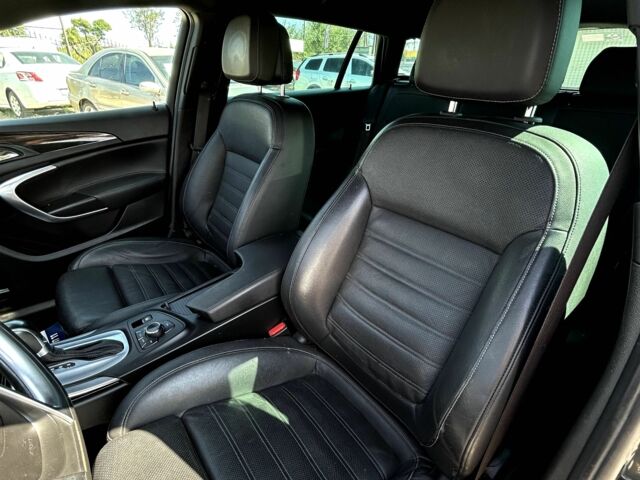 Черный Опель Инсигния, объемом двигателя 2 л и пробегом 211 тыс. км за 10400 $, фото 16 на Automoto.ua