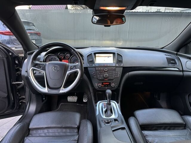 Черный Опель Инсигния, объемом двигателя 2 л и пробегом 251 тыс. км за 10900 $, фото 6 на Automoto.ua