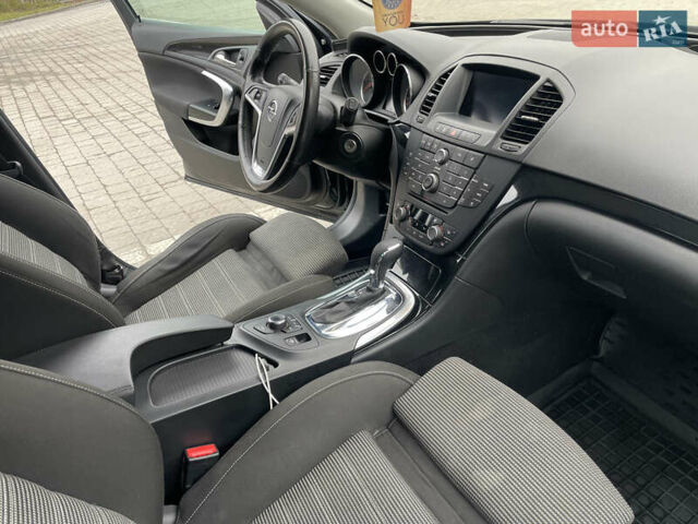 Черный Опель Инсигния, объемом двигателя 2 л и пробегом 180 тыс. км за 9400 $, фото 68 на Automoto.ua