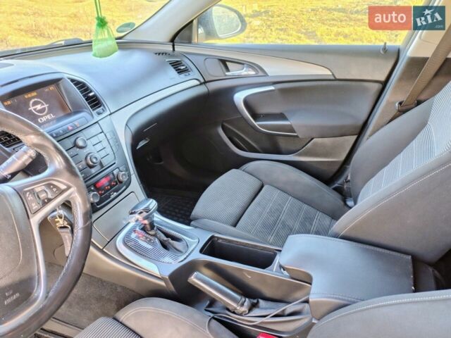Черный Опель Инсигния, объемом двигателя 1.96 л и пробегом 345 тыс. км за 8600 $, фото 28 на Automoto.ua