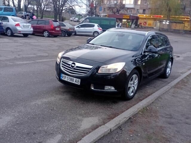 Черный Опель Инсигния, объемом двигателя 2 л и пробегом 254 тыс. км за 7300 $, фото 5 на Automoto.ua