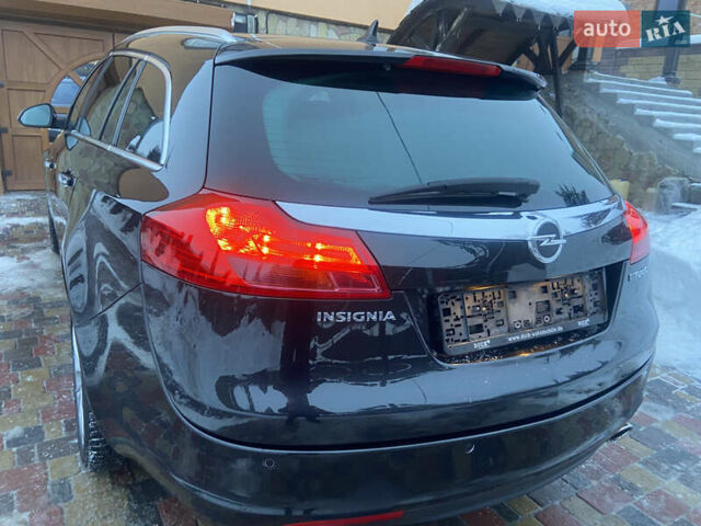 Чорний Опель Інсігнія, об'ємом двигуна 2 л та пробігом 182 тис. км за 9700 $, фото 9 на Automoto.ua