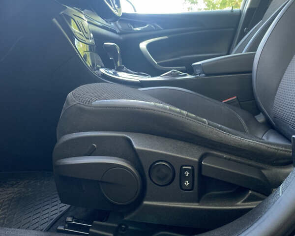 Черный Опель Инсигния, объемом двигателя 2 л и пробегом 349 тыс. км за 9600 $, фото 21 на Automoto.ua