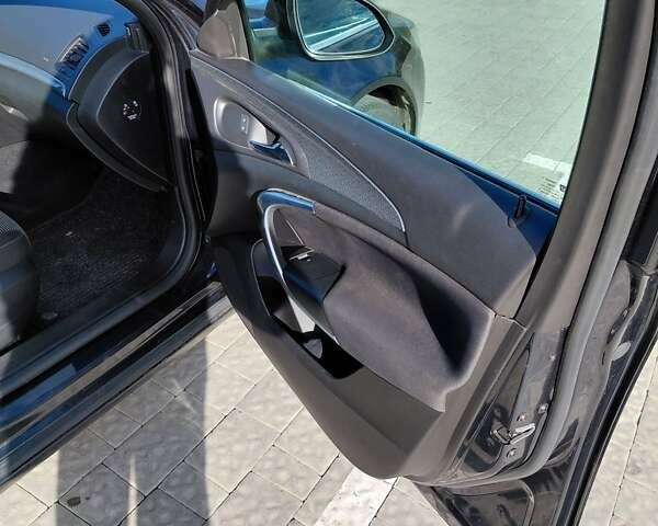 Опель Инсигния 2014 в Львове на Automoto.ua Черный Опель Инсигния, объемом двигателя 2 л и пробегом 234 тыс. км за 9000 $, фото 3 на Automoto.ua