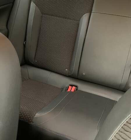 Чорний Опель Інсігнія, об'ємом двигуна 1.96 л та пробігом 193 тис. км за 10700 $, фото 7 на Automoto.ua