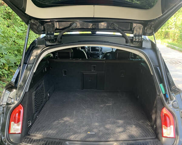 Черный Опель Инсигния, объемом двигателя 2 л и пробегом 349 тыс. км за 9600 $, фото 12 на Automoto.ua