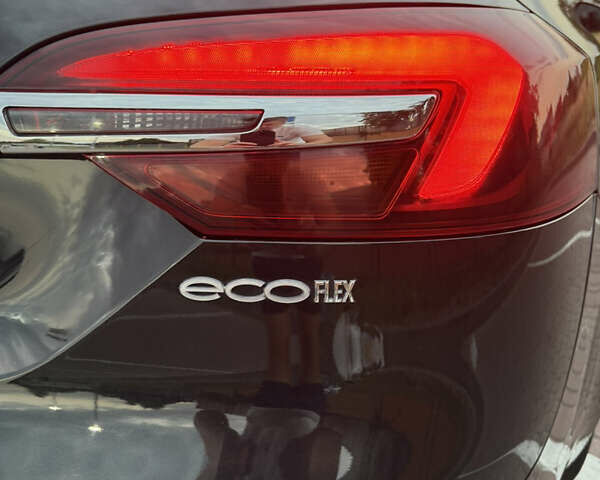 Черный Опель Инсигния, объемом двигателя 1.96 л и пробегом 230 тыс. км за 12000 $, фото 34 на Automoto.ua