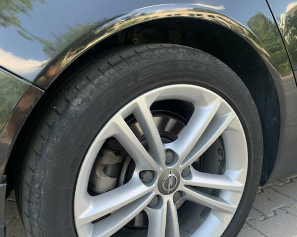 Черный Опель Инсигния, объемом двигателя 2 л и пробегом 349 тыс. км за 9600 $, фото 8 на Automoto.ua