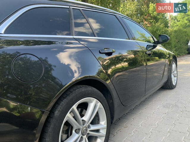 Черный Опель Инсигния, объемом двигателя 2 л и пробегом 349 тыс. км за 9600 $, фото 10 на Automoto.ua