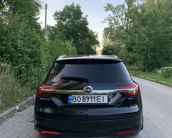 Черный Опель Инсигния, объемом двигателя 2 л и пробегом 349 тыс. км за 9600 $, фото 2 на Automoto.ua