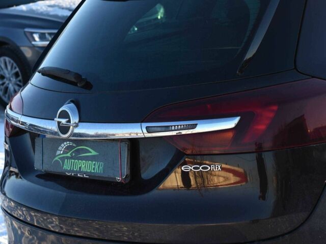 Черный Опель Инсигния, объемом двигателя 2 л и пробегом 219 тыс. км за 10950 $, фото 6 на Automoto.ua