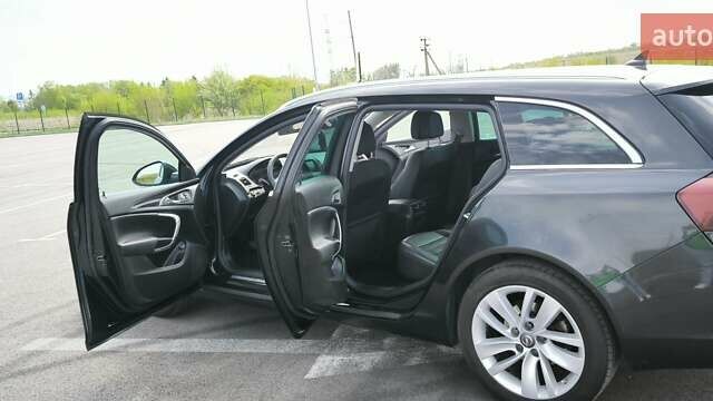 Черный Опель Инсигния, объемом двигателя 1.96 л и пробегом 281 тыс. км за 11200 $, фото 4 на Automoto.ua