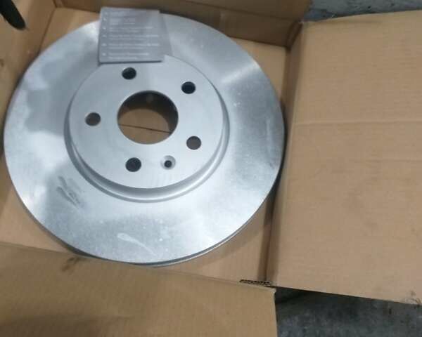 Чорний Опель Інсігнія, об'ємом двигуна 2 л та пробігом 196 тис. км за 13000 $, фото 30 на Automoto.ua