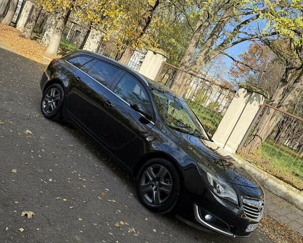 Черный Опель Инсигния, объемом двигателя 1.96 л и пробегом 254 тыс. км за 8700 $, фото 2 на Automoto.ua