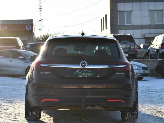 Черный Опель Инсигния, объемом двигателя 2 л и пробегом 219 тыс. км за 10950 $, фото 2 на Automoto.ua