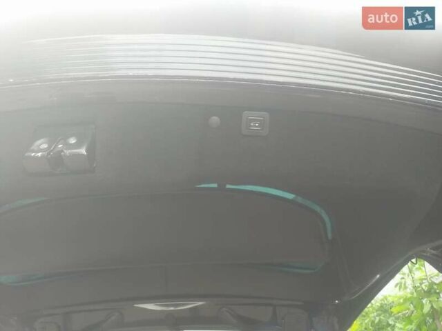 Чорний Опель Інсігнія, об'ємом двигуна 2 л та пробігом 196 тис. км за 13000 $, фото 39 на Automoto.ua