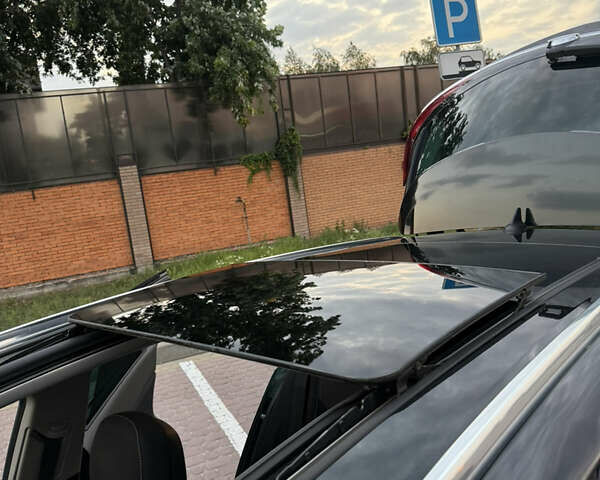 Черный Опель Инсигния, объемом двигателя 1.96 л и пробегом 230 тыс. км за 12000 $, фото 5 на Automoto.ua