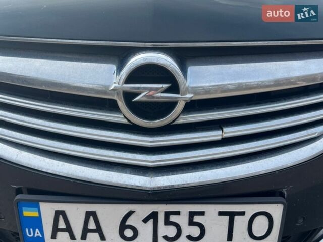 Чорний Опель Інсігнія, об'ємом двигуна 2 л та пробігом 320 тис. км за 9000 $, фото 35 на Automoto.ua