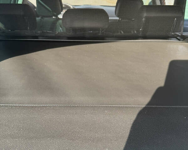 Черный Опель Инсигния, объемом двигателя 1.96 л и пробегом 230 тыс. км за 12000 $, фото 13 на Automoto.ua