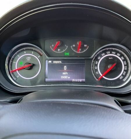 Черный Опель Инсигния, объемом двигателя 1.96 л и пробегом 234 тыс. км за 12800 $, фото 19 на Automoto.ua