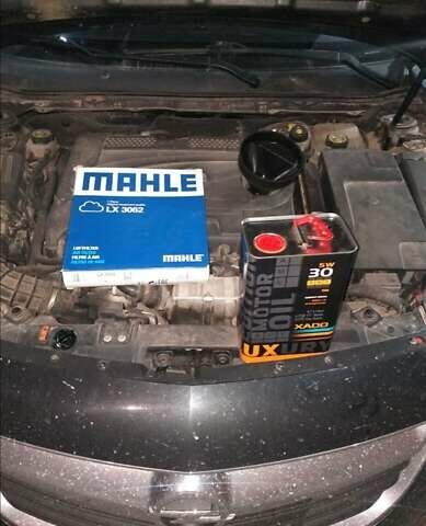 Чорний Опель Інсігнія, об'ємом двигуна 2 л та пробігом 196 тис. км за 13000 $, фото 24 на Automoto.ua