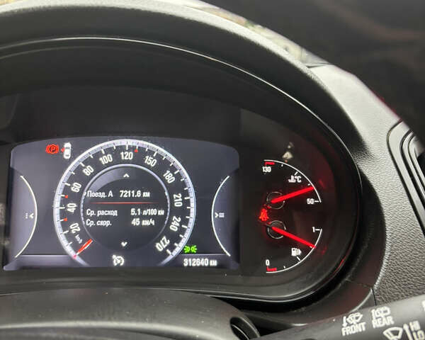 Черный Опель Инсигния, объемом двигателя 1.96 л и пробегом 312 тыс. км за 10500 $, фото 42 на Automoto.ua