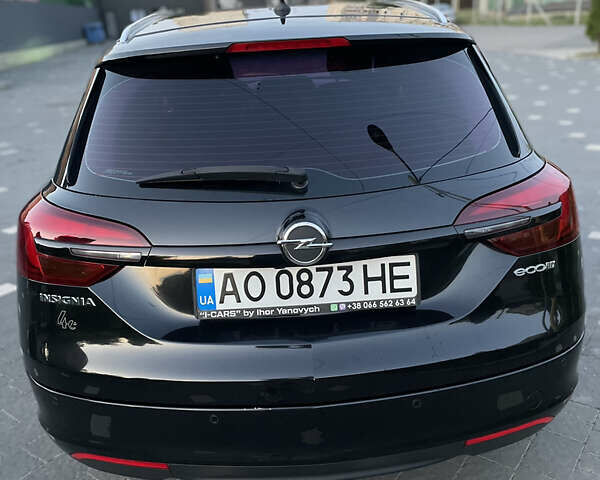 Черный Опель Инсигния, объемом двигателя 1.96 л и пробегом 330 тыс. км за 9000 $, фото 3 на Automoto.ua