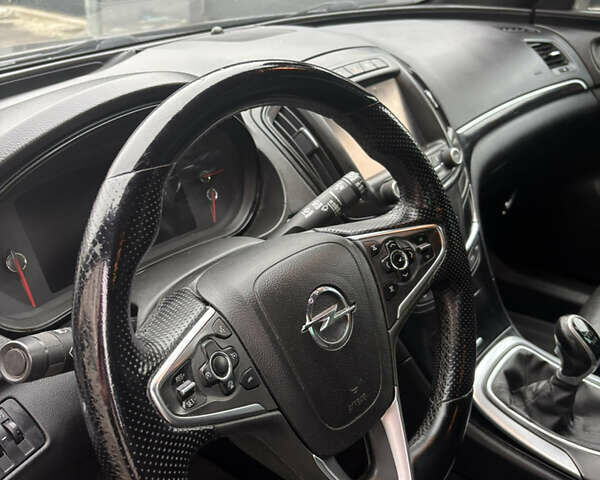 Черный Опель Инсигния, объемом двигателя 1.96 л и пробегом 312 тыс. км за 10500 $, фото 40 на Automoto.ua