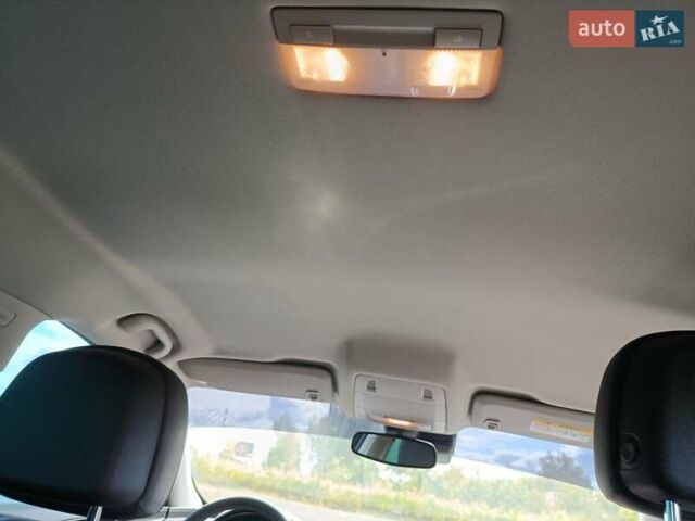 Черный Опель Инсигния, объемом двигателя 2 л и пробегом 252 тыс. км за 9850 $, фото 9 на Automoto.ua