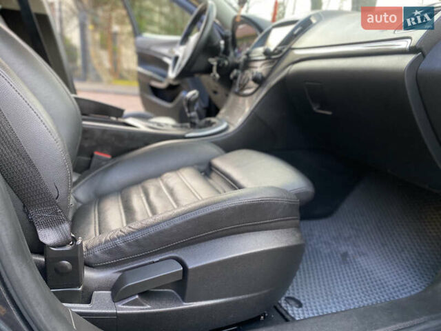 Черный Опель Инсигния, объемом двигателя 1.96 л и пробегом 247 тыс. км за 12700 $, фото 17 на Automoto.ua