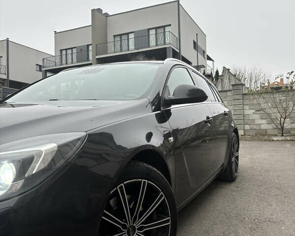 Черный Опель Инсигния, объемом двигателя 1.96 л и пробегом 312 тыс. км за 10500 $, фото 6 на Automoto.ua