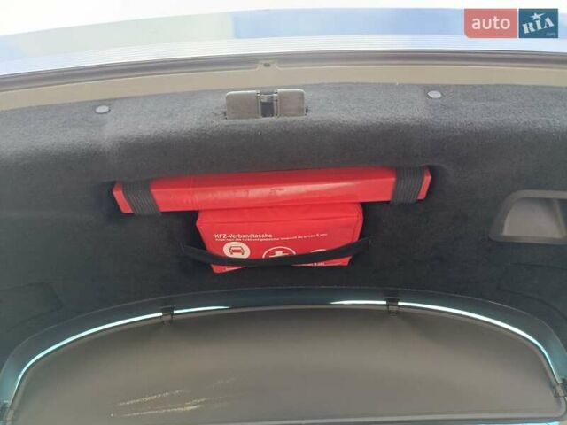 Черный Опель Инсигния, объемом двигателя 2 л и пробегом 252 тыс. км за 9850 $, фото 78 на Automoto.ua