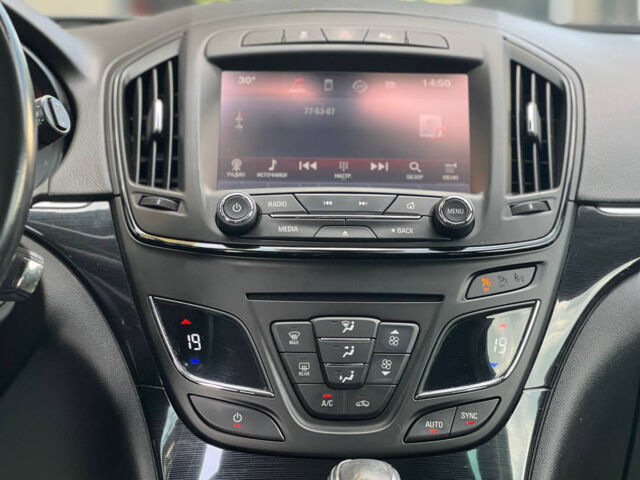 Чорний Опель Інсігнія, об'ємом двигуна 2 л та пробігом 220 тис. км за 12300 $, фото 12 на Automoto.ua