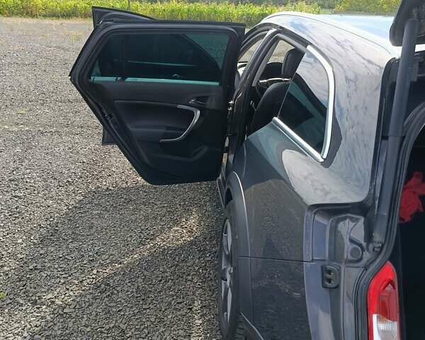 Черный Опель Инсигния, объемом двигателя 2 л и пробегом 252 тыс. км за 9850 $, фото 84 на Automoto.ua