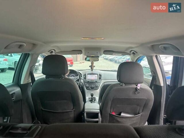 Черный Опель Инсигния, объемом двигателя 1.6 л и пробегом 274 тыс. км за 10300 $, фото 10 на Automoto.ua