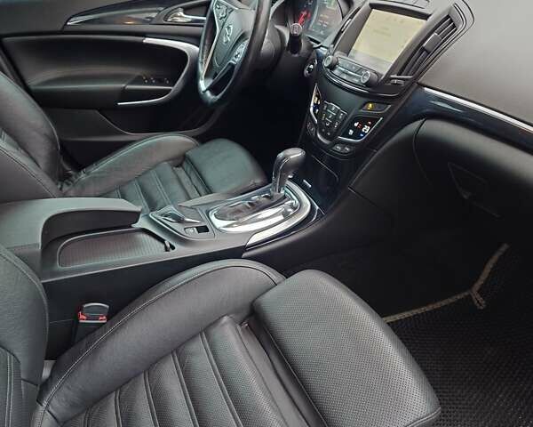 Черный Опель Инсигния, объемом двигателя 2 л и пробегом 323 тыс. км за 11500 $, фото 19 на Automoto.ua