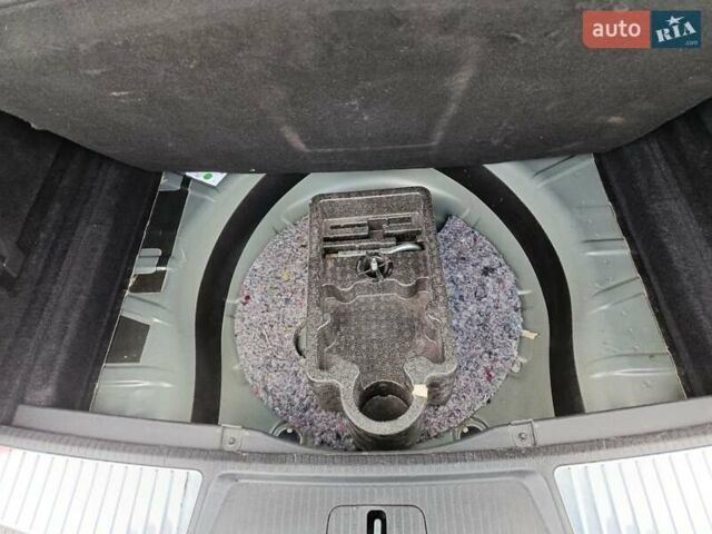 Черный Опель Инсигния, объемом двигателя 2 л и пробегом 252 тыс. км за 9850 $, фото 77 на Automoto.ua