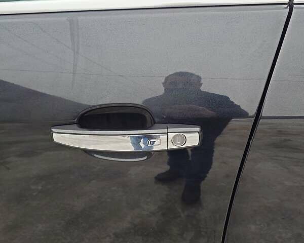 Черный Опель Инсигния, объемом двигателя 2 л и пробегом 323 тыс. км за 11500 $, фото 9 на Automoto.ua