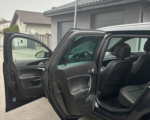 Черный Опель Инсигния, объемом двигателя 1.96 л и пробегом 312 тыс. км за 10500 $, фото 46 на Automoto.ua