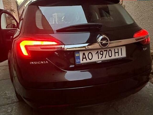 Черный Опель Инсигния, объемом двигателя 1.96 л и пробегом 225 тыс. км за 12500 $, фото 8 на Automoto.ua