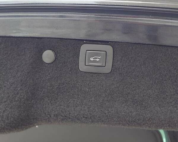 Черный Опель Инсигния, объемом двигателя 2 л и пробегом 323 тыс. км за 11500 $, фото 18 на Automoto.ua