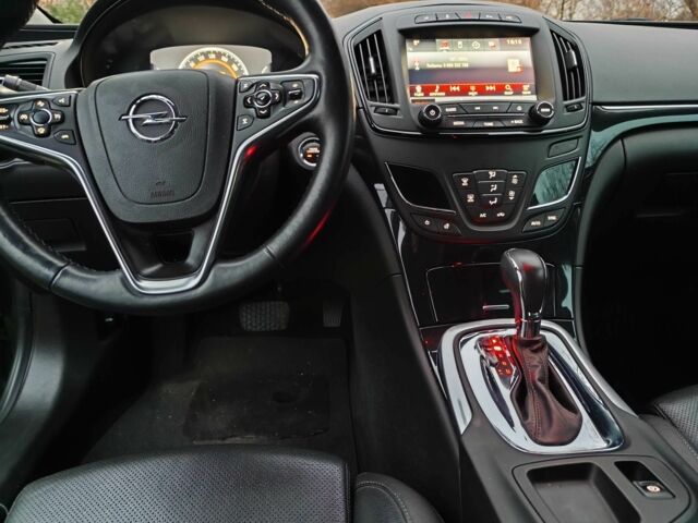 Чорний Опель Інсігнія, об'ємом двигуна 2 л та пробігом 255 тис. км за 10999 $, фото 13 на Automoto.ua