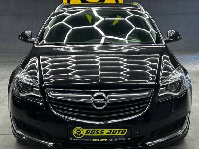 Черный Опель Инсигния, объемом двигателя 2 л и пробегом 324 тыс. км за 10800 $, фото 1 на Automoto.ua