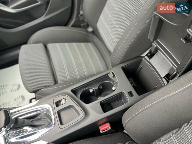 Опель Инсигния 2016 в Сумах на Automoto.ua Черный Опель Инсигния, объемом двигателя 1.6 л и пробегом 211 тыс. км за 13000 $, фото 22 на Automoto.ua